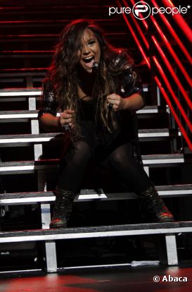 Demi Lovato se produit à New York pour présenter quelques extraits de son nouvel album, Unbroken, samedi 17 septembre 2011.