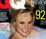 Une Kate Bosworth au sourire éblouissant et plongée dans un bain moussant était en Une du magazine masculin  GQ  de janvier 2005. 