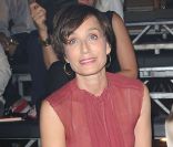 Kristin Scott Thomas lors de son arrivée au défilé Lanvin à Paris le 30 septembre