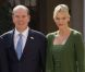 Albert de Monaco et la princesse Charlene reçoivent Ivo Josipovic, président de la Croatie, et son épouse. Charlene à l'air décontracté et enjoué. Le 4 octobre 2011