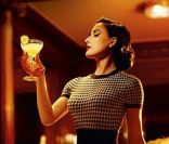 Nouvelle campagne Cointreau avec Dita von Teese signée Ali Mahdavi, automne 2011.