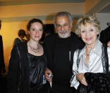 Francis Perrin, son épouse Gersende et Annie Cordy lors du concert exceptionnel de Serge Lama, à L'Olympia, le 9 octobre 2011.