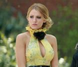 Blake Lively alias Serena Van der Woodsen a opté pour la célèbre Fillipa Dress de Ralph Lauren dans Gossip Girl