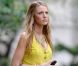 Blake Lively alias Serena Van der Woodsen dans Gossip Girl : un look estival des plus simples sublimés par un it-bag Mulberry