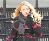 Blake Lively alias Serena Van der Woodsen porte le sublime Marcello de Cartier dans Gossip Girl