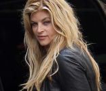 Kirstie Alley à Paris : Une visite à Jim Morrison avec son nouveau toy boy