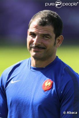 Marc Lièvremont à l'entraînement du XV de France le 21 octobre 2011 à Auckland