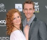 James Van Der Beek et sa femme Kimberly Brook, mariés depuis le 1er août 2010, ont annoncé fin octobre 2011 qu'ils attendaient déjà leur second enfant, après la naissance d'Olivia en septembre 2010.