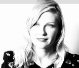 Kirsten Dunst est l'invitée lumineuse du clip minimaliste pour  We all go back to where we belong , single inédit extrait de la compilation ultime de R.E.M.,  Part Lies, Part Heart, Part Truth, Part Garbage, 1982 – 2011 , à paraître le 15 novembre 2011. 