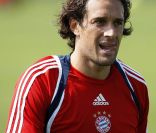 L'attaquant italien Luca Toni (photo : lorsqu'il jouait au Bayern Munich) a été arrêté en état d'ébriété le 30 octobre 2011.