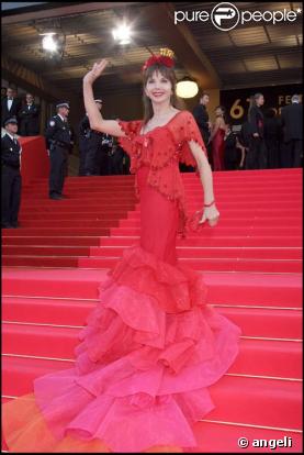 Victoria Abril à Cannes, c'est un festival !