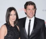 Emily Blunt et son mari John Krasinski lors de l'inauguration du Gala Art et Film au Lacma, le Los Angeles County Museum of Art, à Los Angeles, le 5 novembre 2011