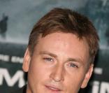 Michaël Youn rejoint un casting énorme, avec Benoît Magimel