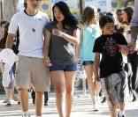 Prince, le fils aîné de Michael Jackson avec sa girl friend et son petit frère Blankett Aout 2011 