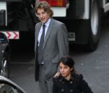 Jean et Jessica Sarkozy ont rendu visite à Carla et leur demi-soeur Giuilia le 21 octobre à la clinique de la Muette
