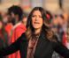 Pour le clip de  Non ho mai smesso , deuxième extrait de son album  Inedito , Laura Pausini a investi la Piazza Duomo Milano, le parvis de la catédrale de Milan, en compagnie de dizaines de figurants.