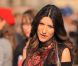 Pour le clip de  Non ho mai smesso , Laura Pausini a investi la Piazza Duomo Milano, le parvis de la catédrale de Milan, en compagnie de dizaines de figurants.