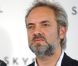 Sam Mendes : Le réalisateur de James Bond pris dans un engrenage bien français