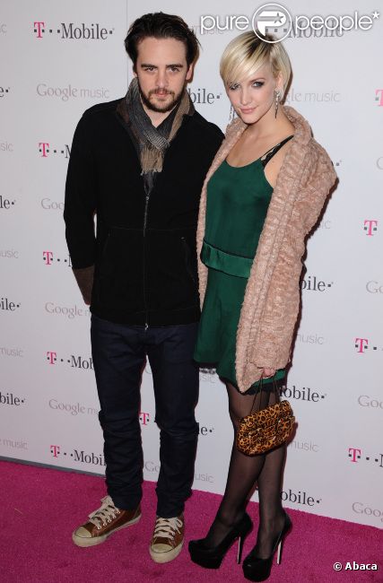 Ashlee Simpson et Vincent Piazza lors du lancement de Google music, à Los Angeles, le 16 novembre 2011