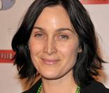 Carrie-Anne Moss 
