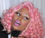 Nicki Minaj le 20 novembre 2011 lors des American Music Awards au Nokia Theatre de Los Angeles