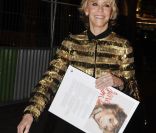 Jane Fonda à son arrivée à la soirée L'Oréal qui s'est déroulée à Paris le 14 novembre 2011