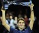 Roger Federer, vainqueur de la finale du Masters de Londres face à Jo-Wilfried Tsonga le 27 novembre 2011 à Londres