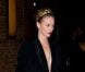 Charlize Theron quittant la remise de prix des Gotham Independent Film Awards à New York du 28 novembre 2011