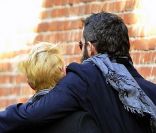 Tilda Swinton et Sandro Kopp dans les rues de New York, le 30 novembre 2011.