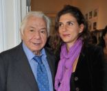 Michel Galabru, ici avec sa fille Emmanuelle a reçu la Grande médaille Vermeil de la Ville de Paris des mains du maire Bertrand Delanoë le 6 décembre 2011 à Paris