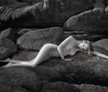 Edita Vilkeviciute pour le calendrier Pirelli 2012