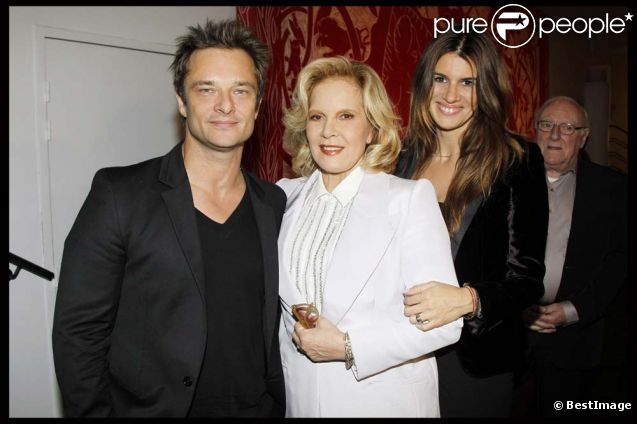 David Hallyday et Alexandra Pastor au concert de Sylvie Vartan pour ses 50 ans de carrière, à la salle Pleyel, à Paris, le 23 novembre 2011.