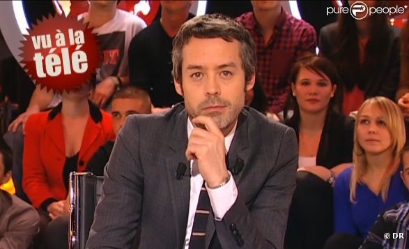 Yann Barthès dans Le Petit Journal du mercredi 7 décembre 2011.