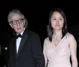 Woody Allen et sa femme Soon-Yi le 11 mai 2011 lors du Festival de Cannes