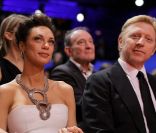 Boris Becker et son épouse lors du gala Ein Herz für Kinder, le 17 décembre 2011, à Berlin. 