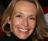 Estelle Lefébure 