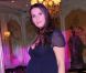 Elisa Tovati, enceinte et sublime, succombe à la gourmandise