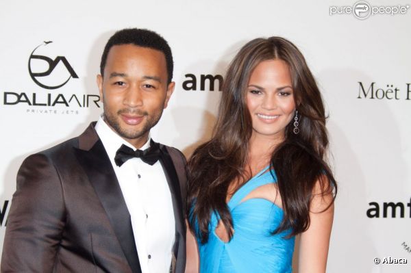 John Legend et sa fiancée Chrissy Tiegen à Milan le 23 septembre 2011