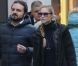 La jolie Beatrice Borromeo, petite amie d'Andrea Casiraghi, en séance shopping à Milan le 26 décembre 2011.