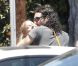 Russell Brand et une jeune femme en juillet 2011 à Los Angeles