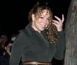 Mariah Carey fière de sa nouvelle silhouette et de sa nouvelle coupe de cheveux, à Aspen, le 30 décembre 2011