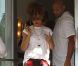 Superbe, Rihanna en mini short de foot à Miami le 31 décembre 2011