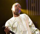 Youssou N\'Dour en concert au festival de Montreux, le 8 juillet 2011. La chanteur vient d\'annoncer sa candidature à la présidence du Sénagal.<br />
