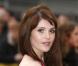 Gemma Arterton se met au parfum 'Bond Girl 007' 