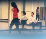 Katie Holmes sous les yeux de Tom Cruise lors d'un cours de danse à New York le 30 décembre 2011