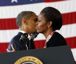 Michelle et Barack Obama, à Fort Bragg (Caroline du Nord), le 14 décembre 2011. 