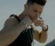 Baptiste Giabiconi dans son nouveau clip 