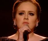 Adele -  Someone like you  - live aux Brit Awards, à Londres, le 15 février 2011.