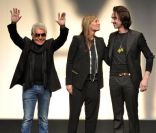 Roberto Cavalli et ses deux enfants, Eva et Daniele, à Milan, le 14 janvier 2012. 
