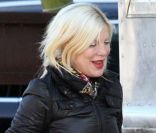 Tori Spelling en mission course à Los Angeles, le 21 janvier 2012.